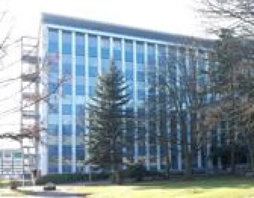 Bild: BImA beauftragt AENGEVELT exklusiv mit Verkauf eines Büroinvestments mit 14.500 m² in Chemnitz