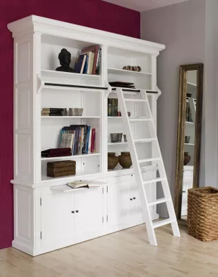 Bild: Landhausmöbel ab Werk