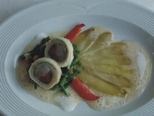 Genießen im Restaurant ohne schlechtes Gewissen - Mit „schlanker küche“ geht das Bild: Genießen im Restaurant ohne schlechtes Gewissen - Mit „schlanker küche“ geht das