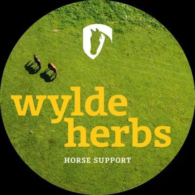 Bild: "wylde herbs" - ein naturbelassenes Ergänzungsfutter-Programm für Pferde