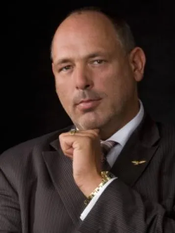 Headhunter hunting heads baut sein Management weiter aus Bild: Headhunter hunting heads baut sein Management weiter aus