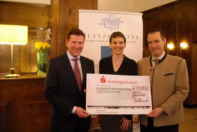 Bild: Platzl Hotel ist Sponsor des YoungWings Benefiz-Golfturniers mit Thomas Müller