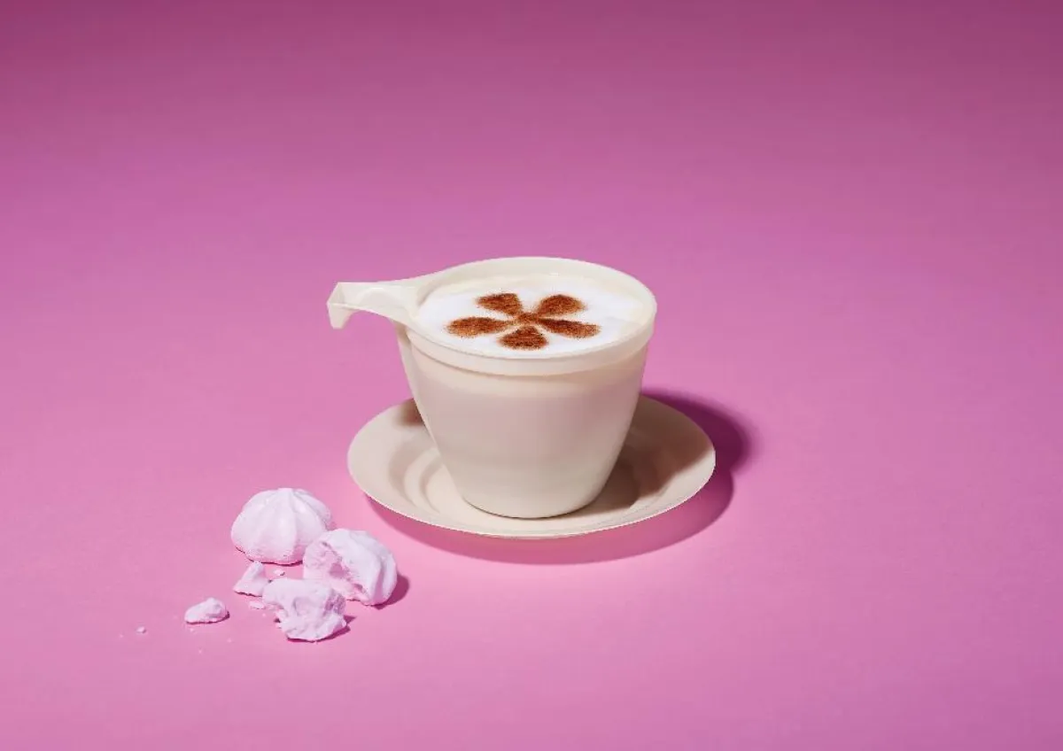 Umweltfreundliche Alternative zu Plastik: Papstar pure-Sortiment aus Bio-Kunststoff