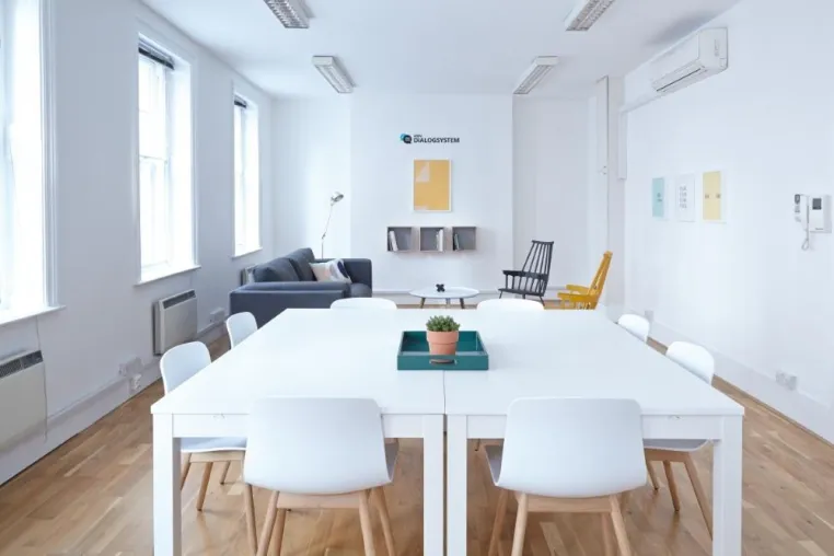 Bild: 11 Webinare im Oktober zum Thema Digitales Kundenmanagement