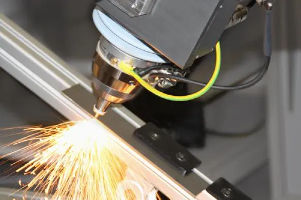 Bild: Jenoptik zeigt ihre Highlights für die Lasermetallbearbeitung auf EuroBLECH 2012.