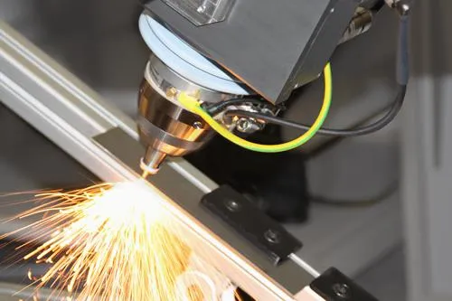 Bild: Jenoptik zeigt ihre Highlights für die Lasermetallbearbeitung auf EuroBLECH 2012.