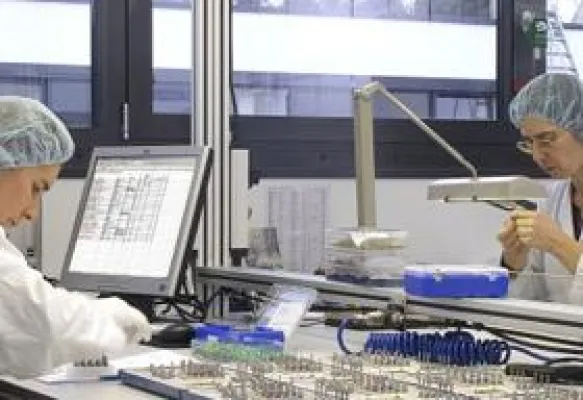 Bild: ESD-Ausstattung für den anspruchsvollen Arbeitsplatz