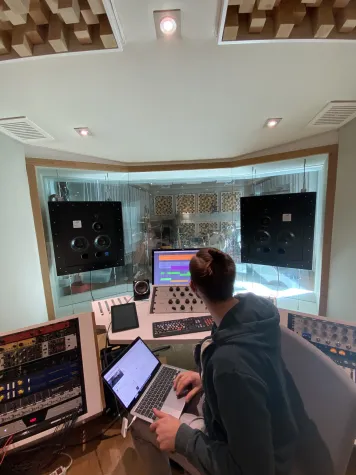 Kreativer Musikunterricht trotz Corona - Interreg-Projekt Digital Soundscapes setzt Zeichen Bild: Kreativer Musikunterricht trotz Corona - Interreg-Projekt Digital Soundscapes setzt Zeichen