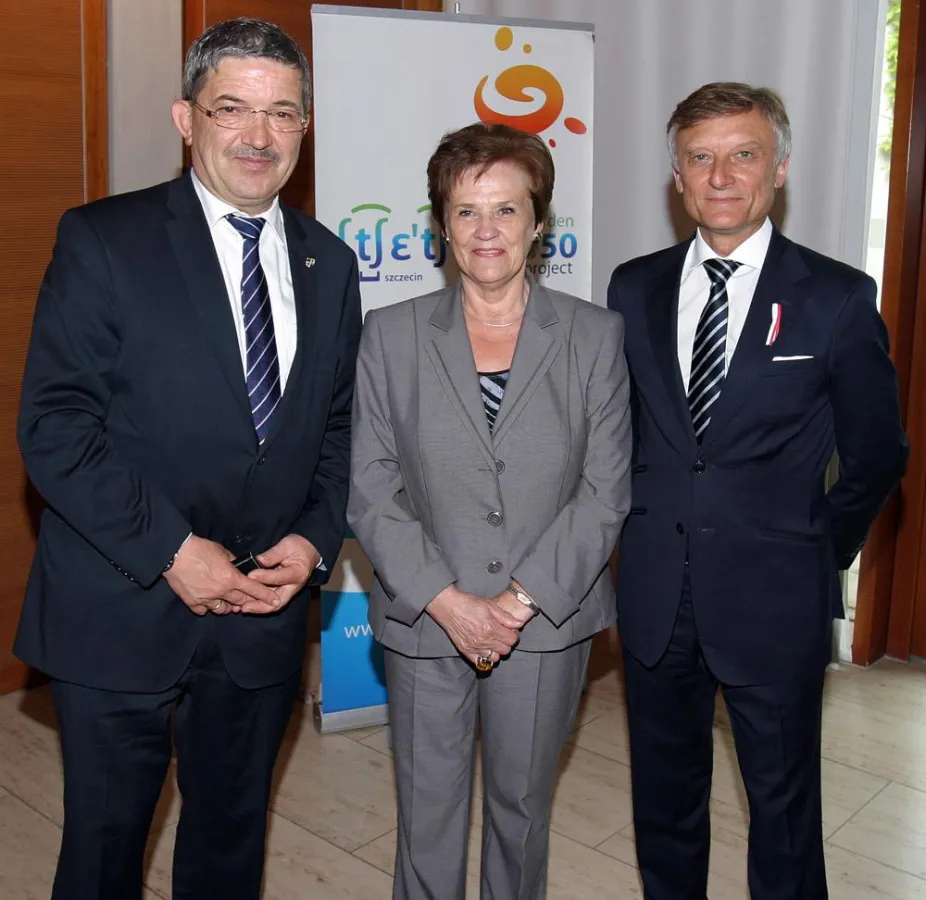 Innenminister Lorenz Caffier, Staatssekretärin Angelika Peters, Botschafter Dr. Marek Prawda (vlnr)