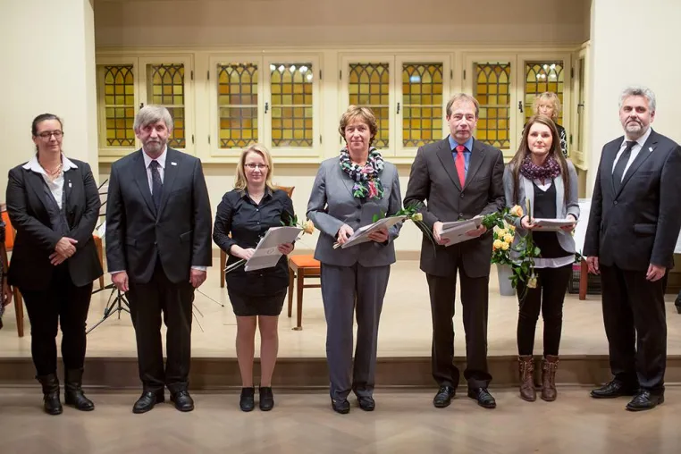 14 Berufstätige erfolgreich zu Energie- und Versorgungsmanagern weitergebildet Bild: 14 Berufstätige erfolgreich zu Energie- und Versorgungsmanagern weitergebildet