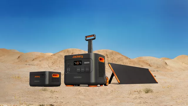 Bild: Gratis Solarpanel zum Launch der ersten modularen Jackery-Powerstation: Explorer 2000 Plus mit LiFePO4-Akku