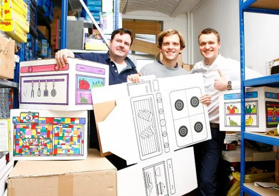 Bild: Meine Spielzeugkiste und DHL entwickeln eine besondere Verpackung für noch mehr Spielspaß
