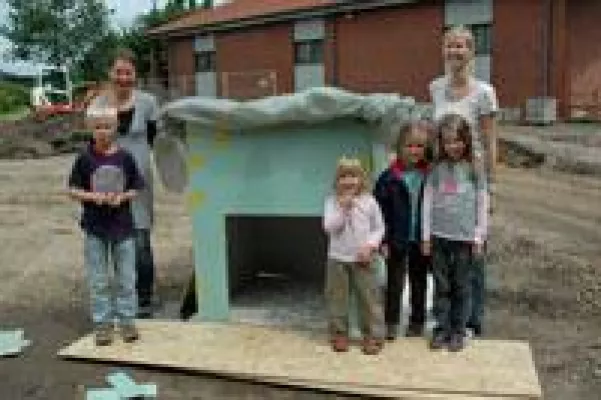 Bild: Architektur spielerisch erfahren: Kinder-Workshop in der Grundschule Horst