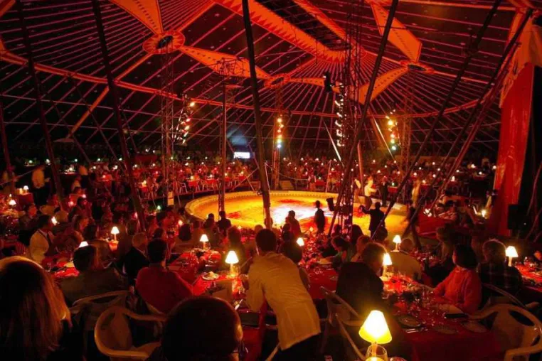 Bild: Circus Restaurant GO Tournee 2013
