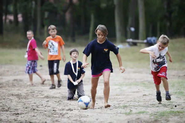 Bild: Fluthilfe: Sommerlager für Kinder - Mit dem ASB aus den Flutgebieten in die Ferien