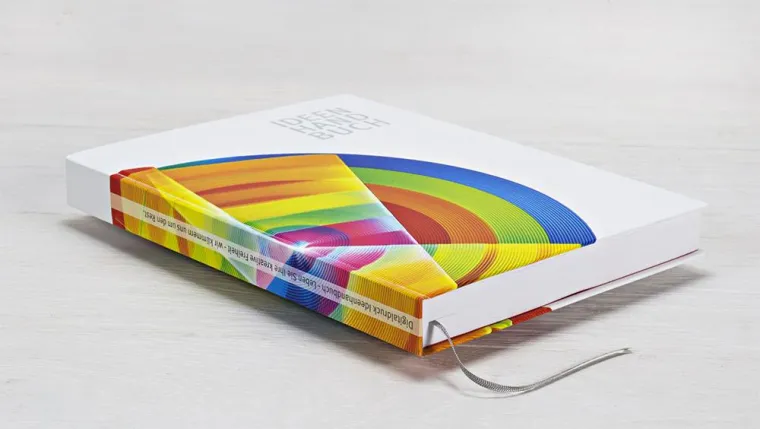 Bild: Nicht ins Gras beißen – Kreativkatalog bei Colour Connection anfordern