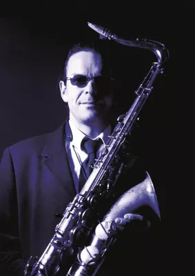 Unlimited Blue - Stefan Zenken & Band auf Mini-Tour Bild: Unlimited Blue - Stefan Zenken & Band auf Mini-Tour