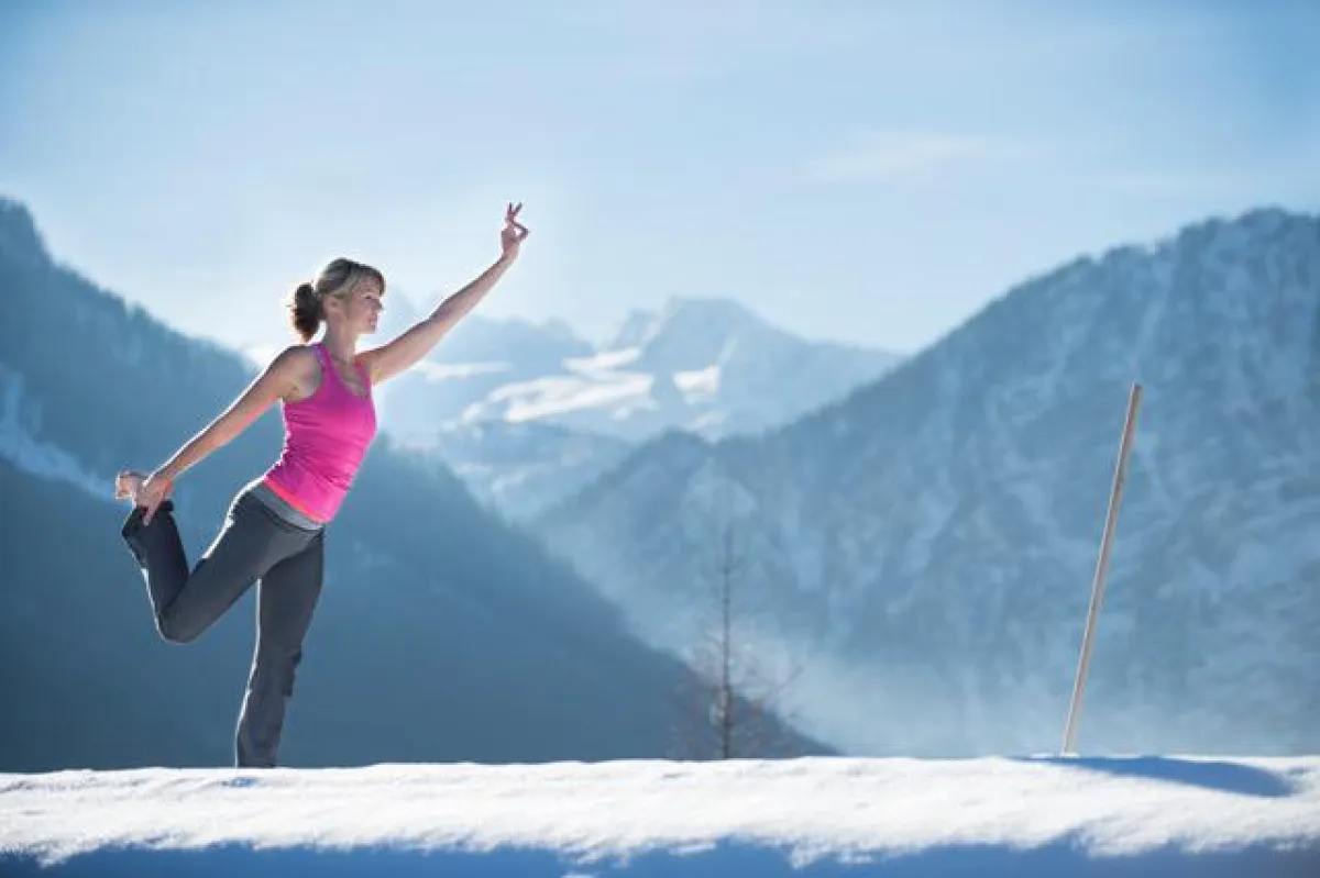 Yoga mit Dachsteinblick - Teil des Frauenmonats im Hotel Die Wasnerin