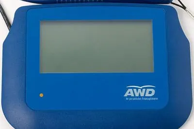Ein Jahr elektronische Unterschriften: AWD zieht positive Zwischenbilanz Bild: Ein Jahr elektronische Unterschriften: AWD zieht positive Zwischenbilanz