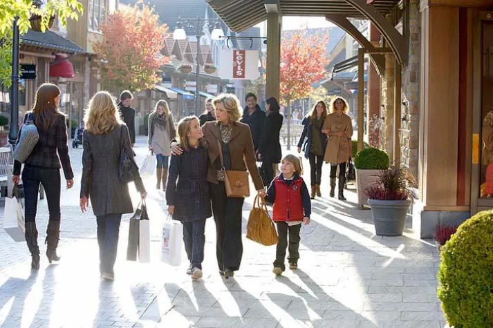 Bild: Erfolgreicher Sales Monat Januar im Maasmechelen Village