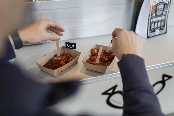 Bild: Stadionliebe bringt echtes Stadion-Feeling zur Bits & Pretzels 2025 in München