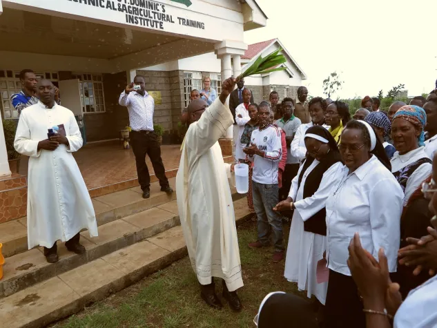 The Wave Project - TATI in Kenia Bild: The Wave Project - TATI in Kenia