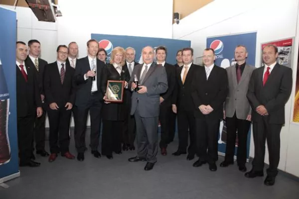 Bild: Pepsi-Cola Qualitätsauszeichnung für Ulmer Getränke Vertrieb GmbH