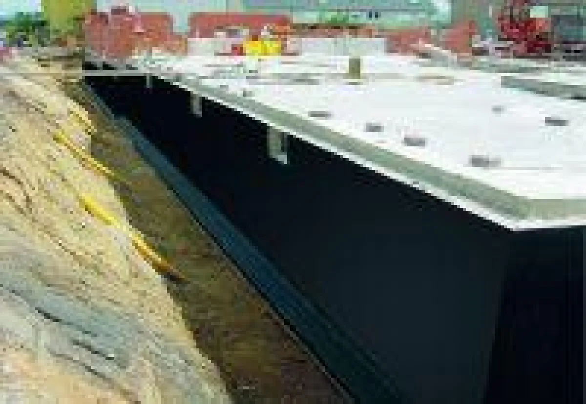 Zugelassen ist die Anwendung von PMBC für alle Wassereinwirkungsklassen bei anstehendem Grundwasser bis maximal drei Metern.