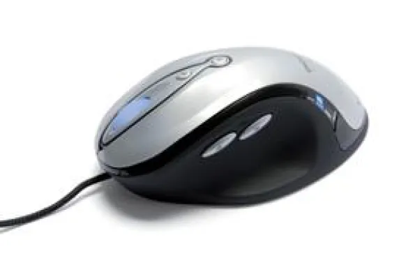 Bild: Attack: Laser-Gaming-Maus für allerhöchste Ansprüche - Hohe Auflösung, schnelle Reaktionszeit