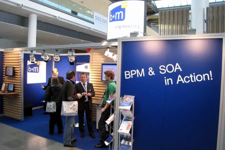 Bild: Messe OOP 2009 - Großes Interesse am Know-How von b+m