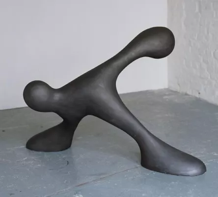 Bettina Meyer- Zustand und Haltung, Skulptur und Zeichnung Bild: Bettina Meyer- Zustand und Haltung, Skulptur und Zeichnung