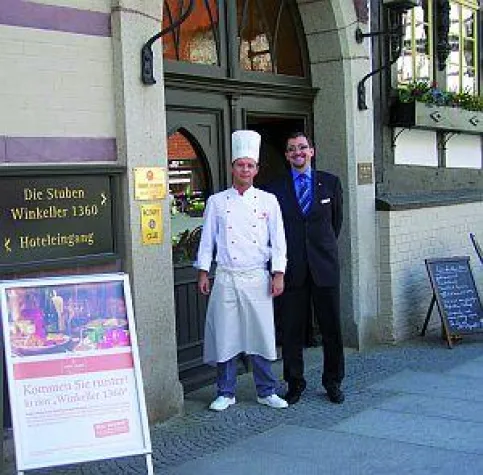 Bild: Kevin kocht in Königswinter um die Krone