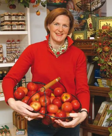 Bild: Zweiter Teil der Lesereise von »Apfelgräfin« Daisy von Arnim