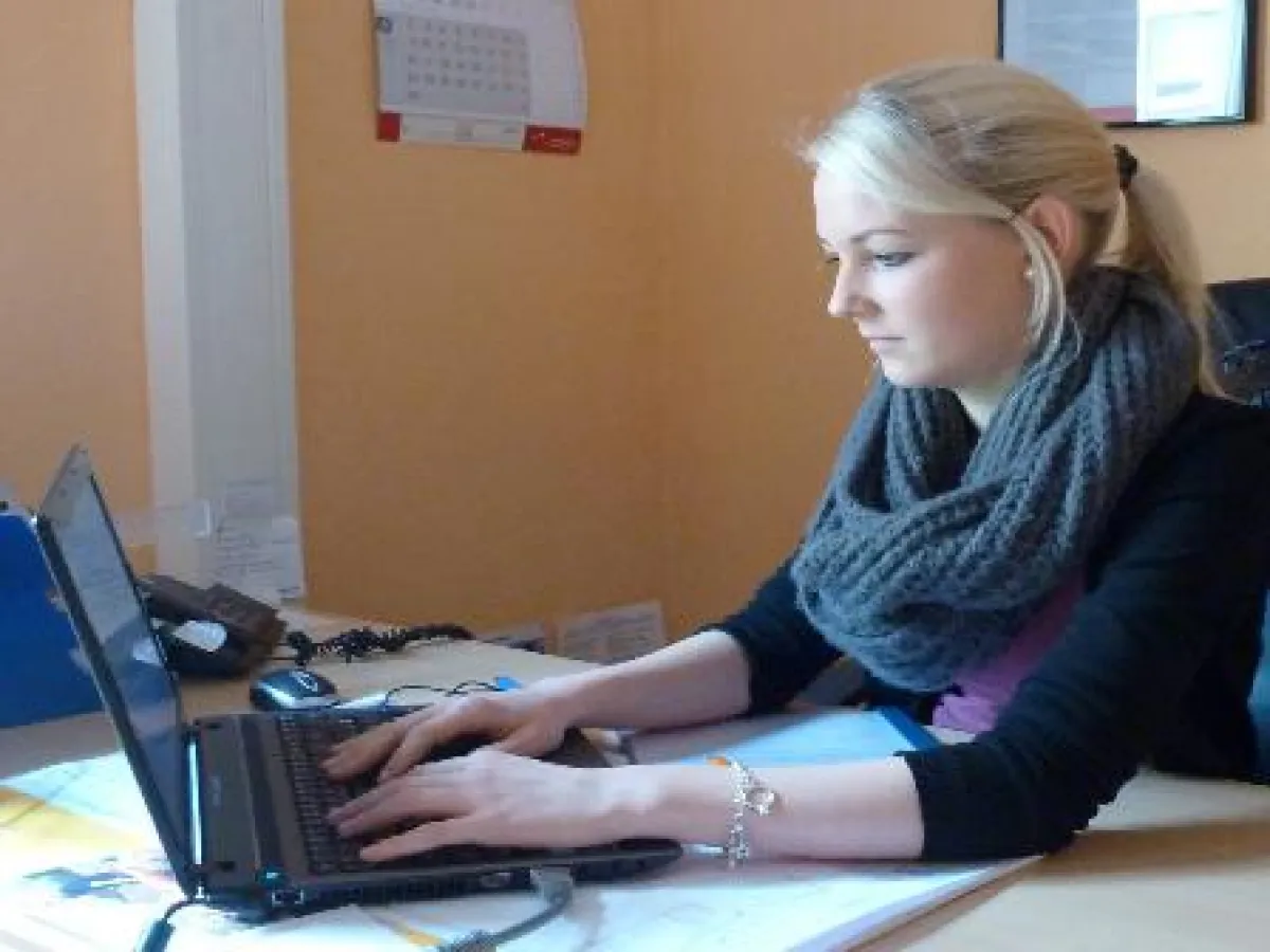 Larissa Bachmann kopiert nicht nur, sondern hat auch zahlreiche andere Aufgaben. Foto: Heck