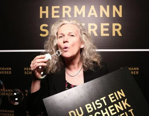 Bild: Weltrekordhalterin beim Internationalen Speaker-Slam von Hermann Scherer | 24. Januar 2020 in München