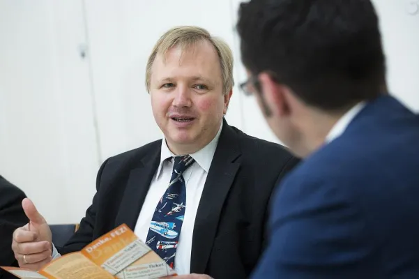 Familien-Partei: Sachsens Versagen bei der Flüchtlingspolitik ist ein Jammer Bild: Familien-Partei: Sachsens Versagen bei der Flüchtlingspolitik ist ein Jammer