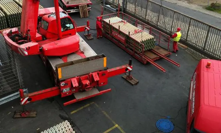 Bild: Korbträger- FWN mit Schwerlastteam bei Coca Cola aktiv