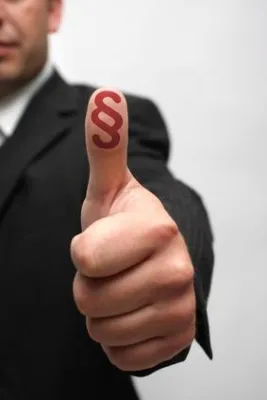 Bild: Detektei unterstützt Versicherungen