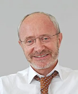 Bild: Rudolf Bauer leitet Advanced Analytics bei Axians