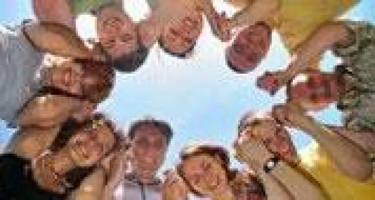 Liebe und lebe Dein Lachen – Einführung ins Lach-Yoga Bild: Liebe und lebe Dein Lachen – Einführung ins Lach-Yoga