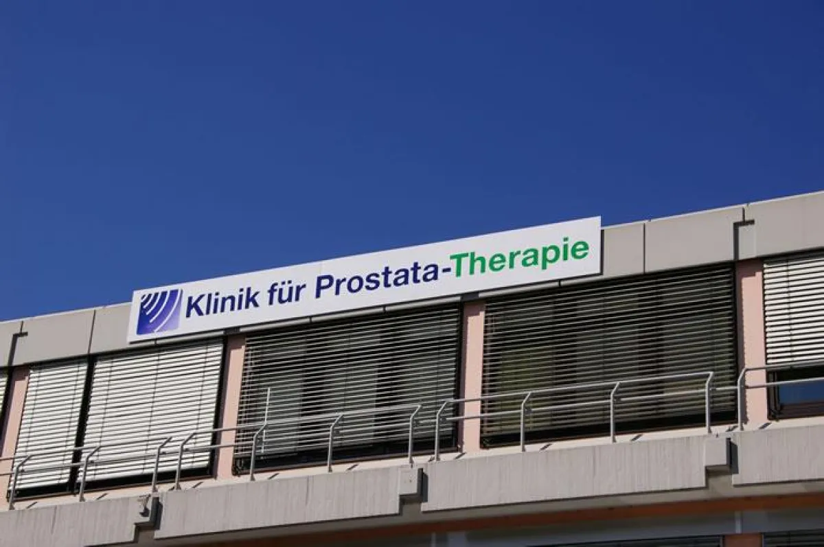 Die Klinik für Prostata-Therapie hat sich auf schonende Verfahren spezialisiert.