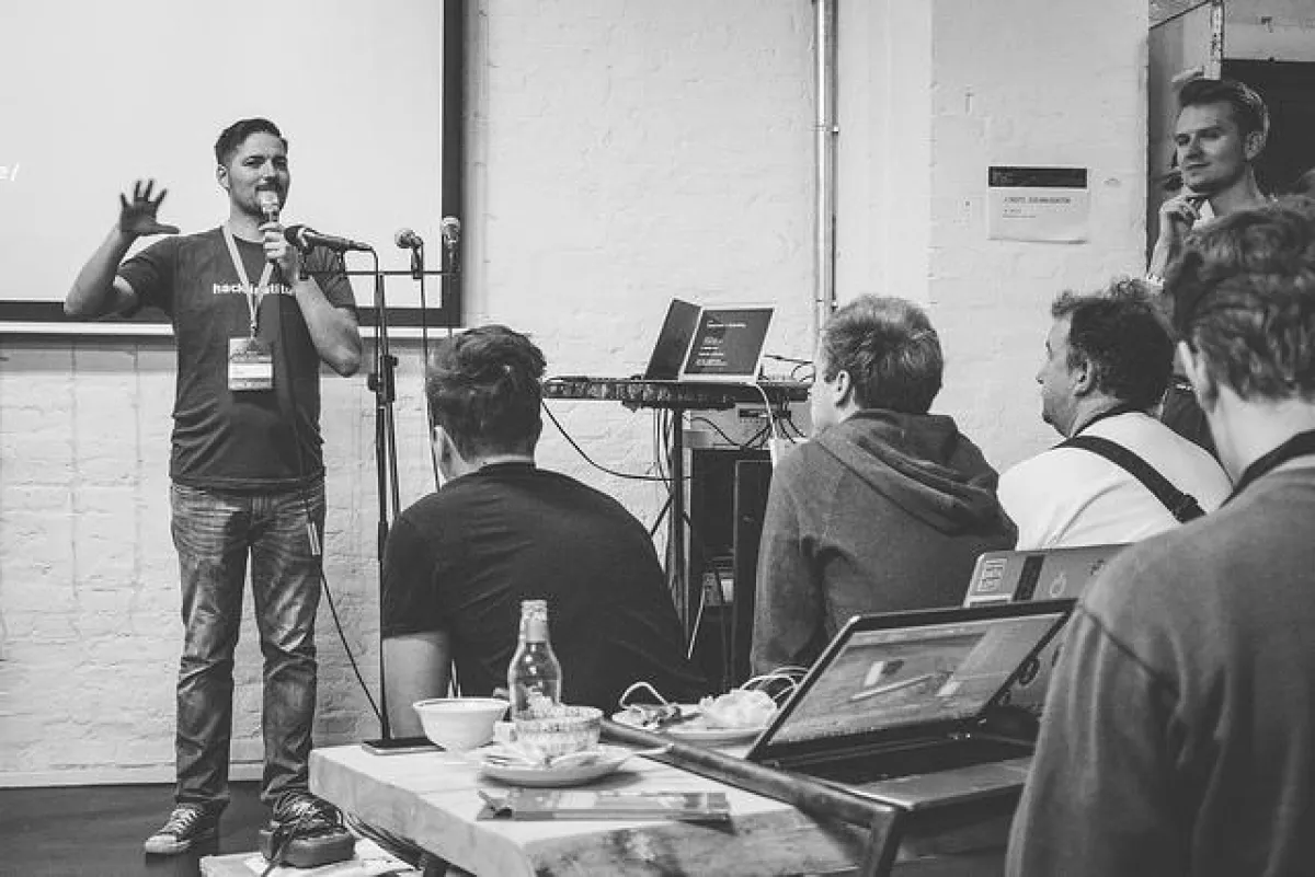 Alexa-Hackathon mit hack.institute