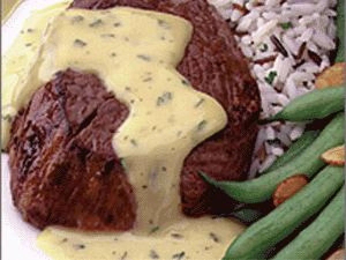 Rindsfilet an leichter Sauce Béarnaise