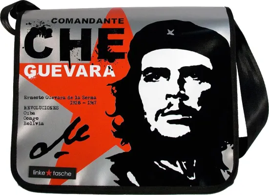 Bild: Viva la Revolución. Politische Statements auf LKW-Plane.