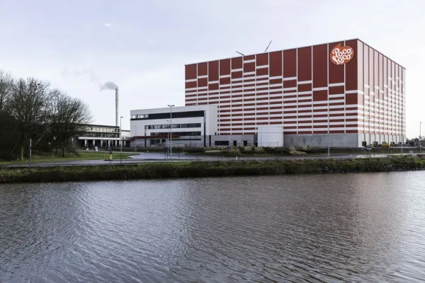 Bild: Dematic stellt vollautomatisches Hochregallager für den Lebensmittelhersteller Poco Loco fertig