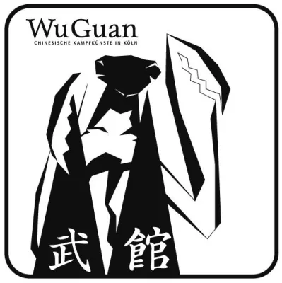 Bild: Die WuGuan Kung-Fu Mantis erklimmt Kölner Dom