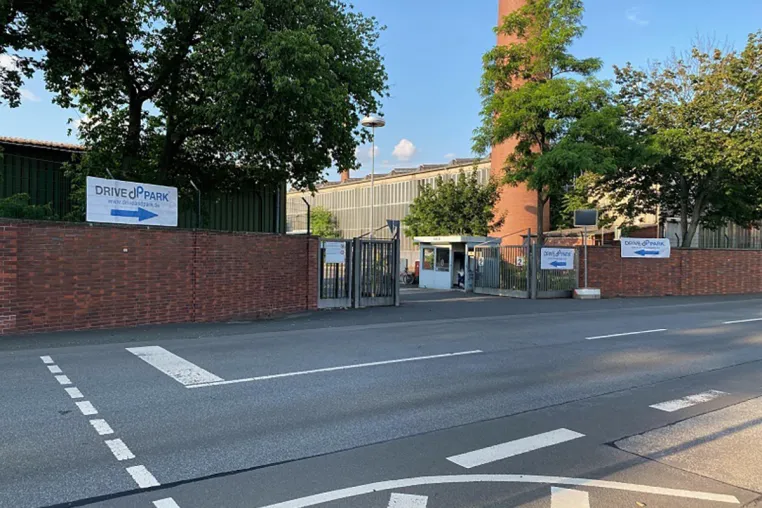 Bild: Parken am Flughafen Frankfurt (FRA)