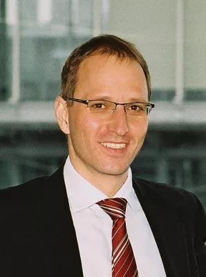 Bild: Erbschaftsteuerrefom: Familienunternehmen bei Betriebsaufspaltung in der Zange