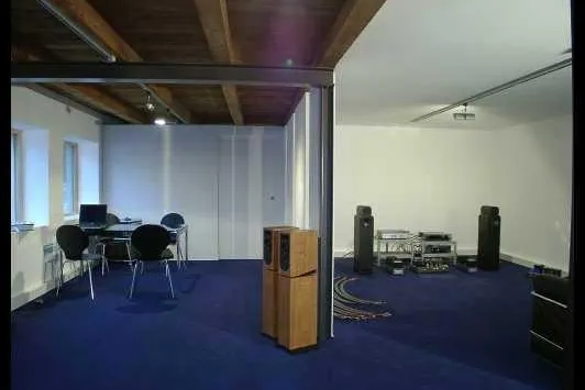 Living Stereo: Neues High-End Hifi Studio in Baden Baden Bild: Living Stereo: Neues High-End Hifi Studio in Baden Baden