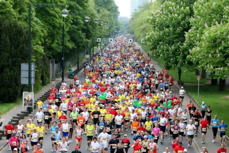 METRO Group weiterhin Titelsponsor beim Marathon in Düsseldorf Bild: METRO Group weiterhin Titelsponsor beim Marathon in Düsseldorf